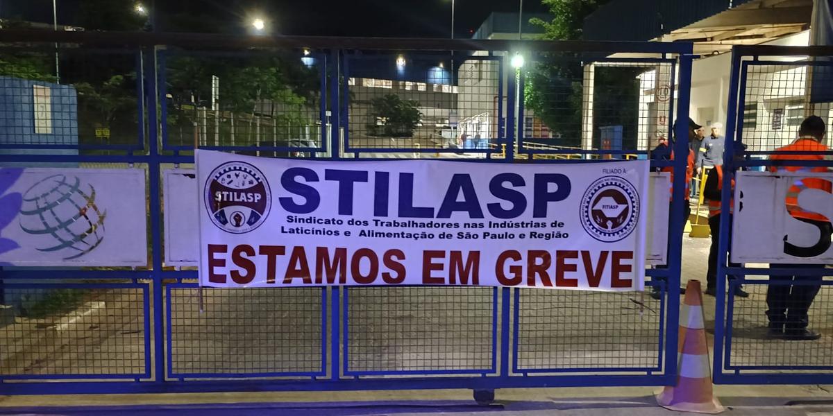 Decisão tomada em assembleia foi motivada, segundo o sindicato da categoria, pela postura intransigente da empresa e recusa em dialogar sobre a jornada de trabalho (STILASP/ Divulgação)