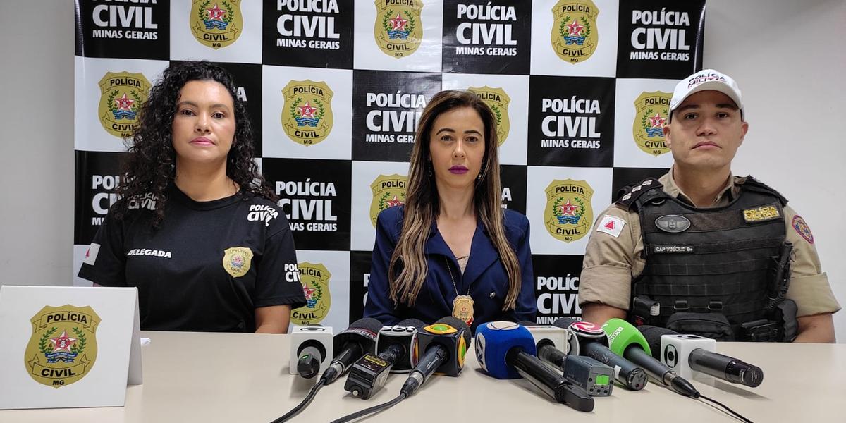 delegadas Mellina Clemente (Deam Contagem) e Danubia Quadros (Demid), e policial militar Vinícius Araújo Barroso, subcomandante do BPMRV. (PCMG / Divulgação)