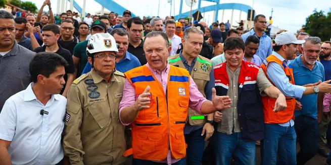 Ministro dos Transportes, Renan Filho, decretou situação de emergência na região (Reprodução / Carlos Brandão / X)