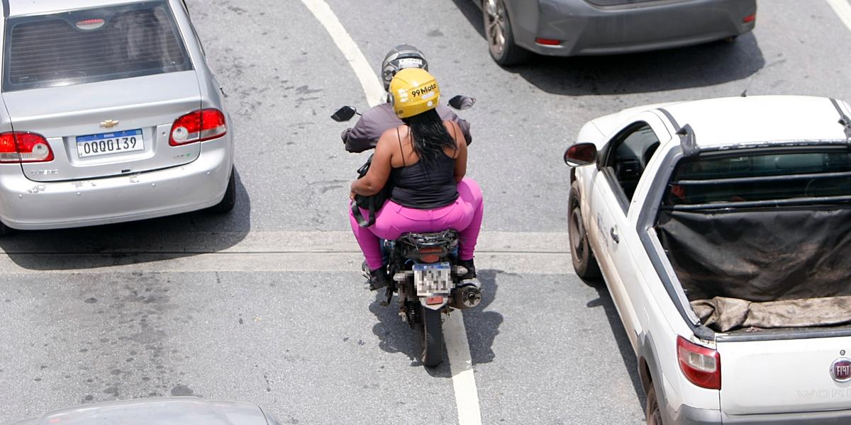 Em dezembro do ano passado, o Ministério do Trabalho solicitou a suspensão imediata do transporte de moto por aplicativo em BH (Fernando Michel / Hoje em Dia)