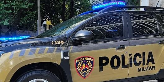Ideia é uniformizar a identidade visual das viaturas com as cores cáqui e preta, incluindo faixas reflexivas em toda extensão dos carros (Marcilene Neves/PMMG)