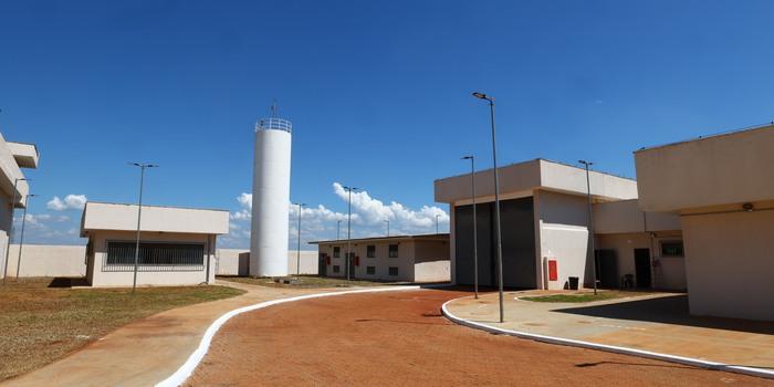 Proposição autoriza o Poder Executivo a adotar medidas para instalação de bloqueadores de sinal telefônico em estabelecimentos prisionais em Minas (Tiago Ciccarini / Sejusp MG)