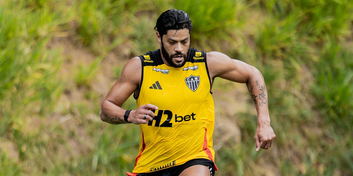 Hulk pode voltar a treinar com o elenco alvinegro nesta segunda-feira (24) (Pedro Souza/ Atlético)