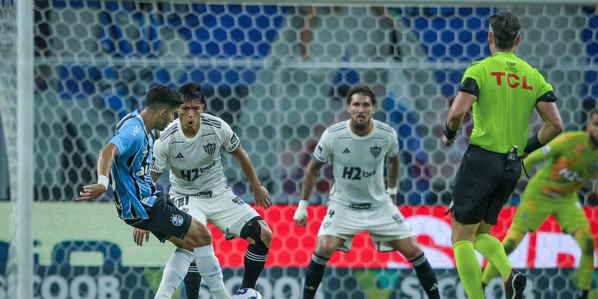 Galo perde para o Grêmio na estreia do Brasileirão (Pedro Souza / Atlético)