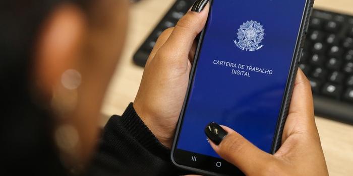 Trabalhador pode ter acesso às oportunidades disponíveis em todas as unidades do estado (Gil Leonardi / Divulgação)