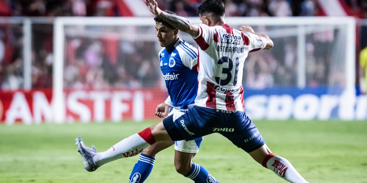 Romero classificou partida do Cruzeiro como boa (Foto: Gustavo Aleixo/Cruzeiro)
