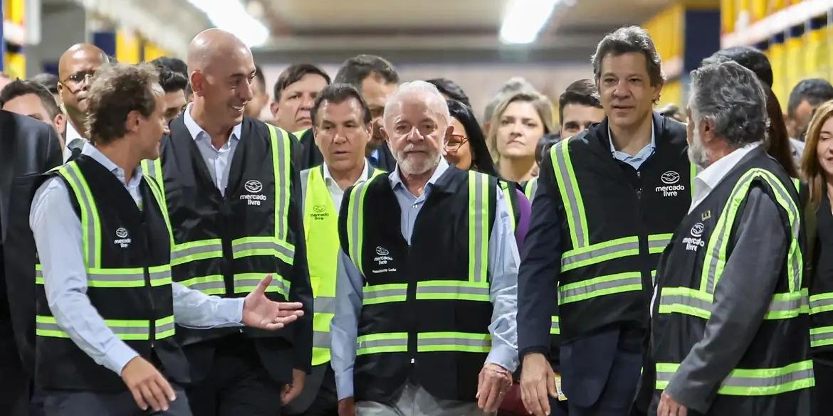 Lula reiterou que a economia voltará a crescer mais que o previsto em 2025 (PAULO PINTO/AGÊNCIA BRASIL)