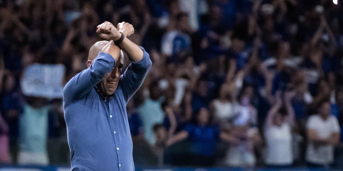Cruzeiro de Leonardo Jardim voltará a ter público no Mineirão no duelo contra o Bahia (Gustavo Aleixo/Cruzeiro)