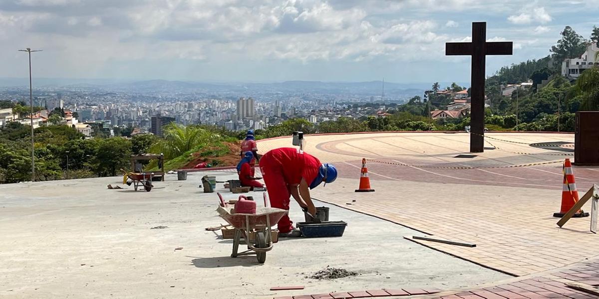 Previsão é que a reforma seja entregue em 14 de dezembro de 2025 (Fernando Michel/ Hoje em Dia)