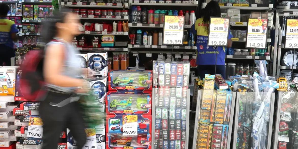 No acumulado de 12 meses, houve alta de 3,1% no PIB (Tânia Rêgo/Agência Brasil)
