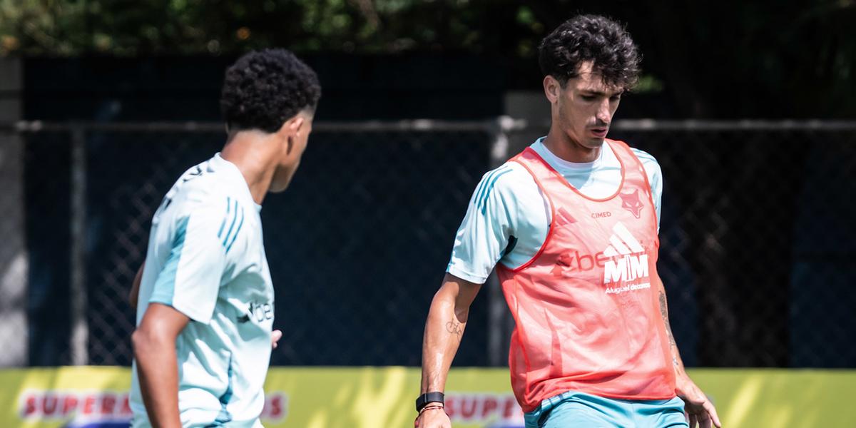 Dinenno treina normalmente já pode aparecer entre os relacionados do Cruzeiro (Gustavo Aleixo / Cruzeiro)