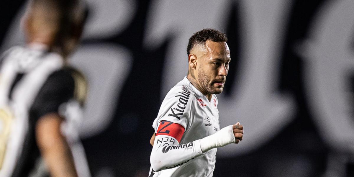 Neymar deixou o campo aos 33 minutos (X do Santos)