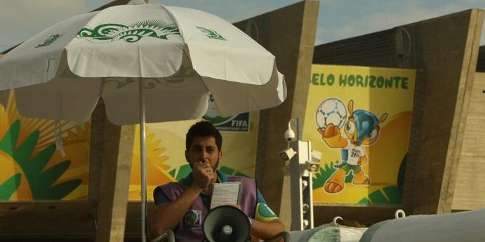 (CARLOS ROBERTO )