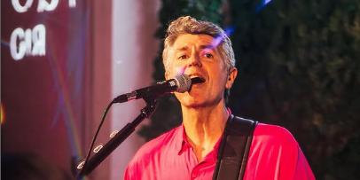 Leoni faz show em BH dia 9 de maio, celebrando 40 anos de carreira (reprodução / Instagram Leoni)