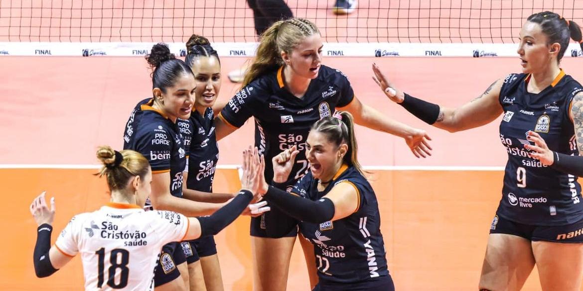 Osasco garante título da Superliga Feminina de vôlei (Wander Roberto/Inovafoto/CBV)