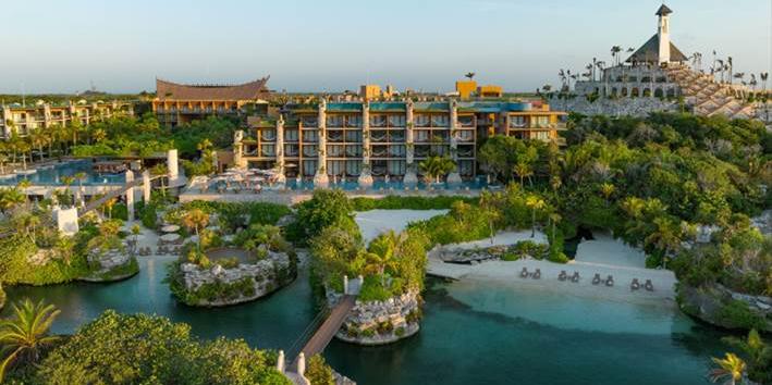 novas casas que serão integradas ao hotel foram projetadas como espaços ambientados que misturam a hospitalidade com o entretenimento (Divulgação / Xcaret México)