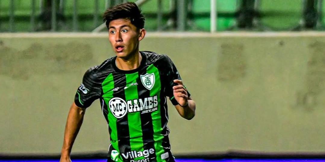 Jogador foi liberado após prestar depoimento na delegacia (Mourão Panda/ América)