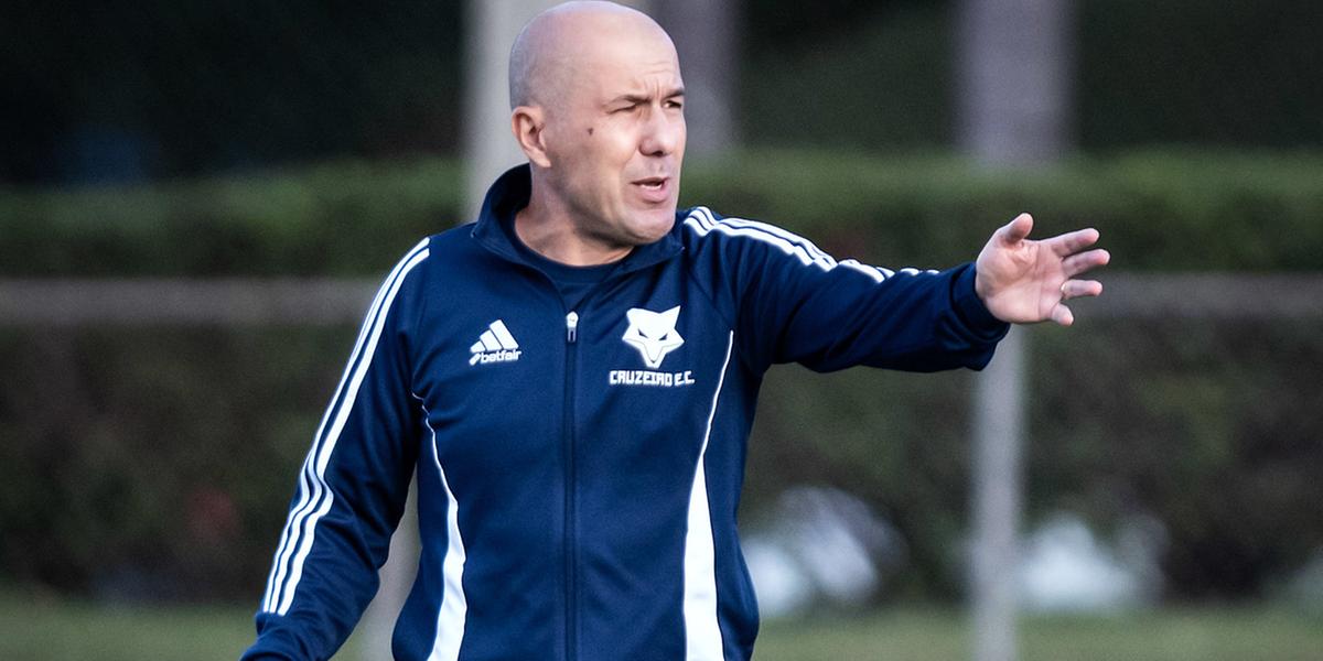 Jardim mudará equipe que venceu o Flamengo para encarar o Mushuc Runa (Gustavo Aleixo/Cruzeiro)
