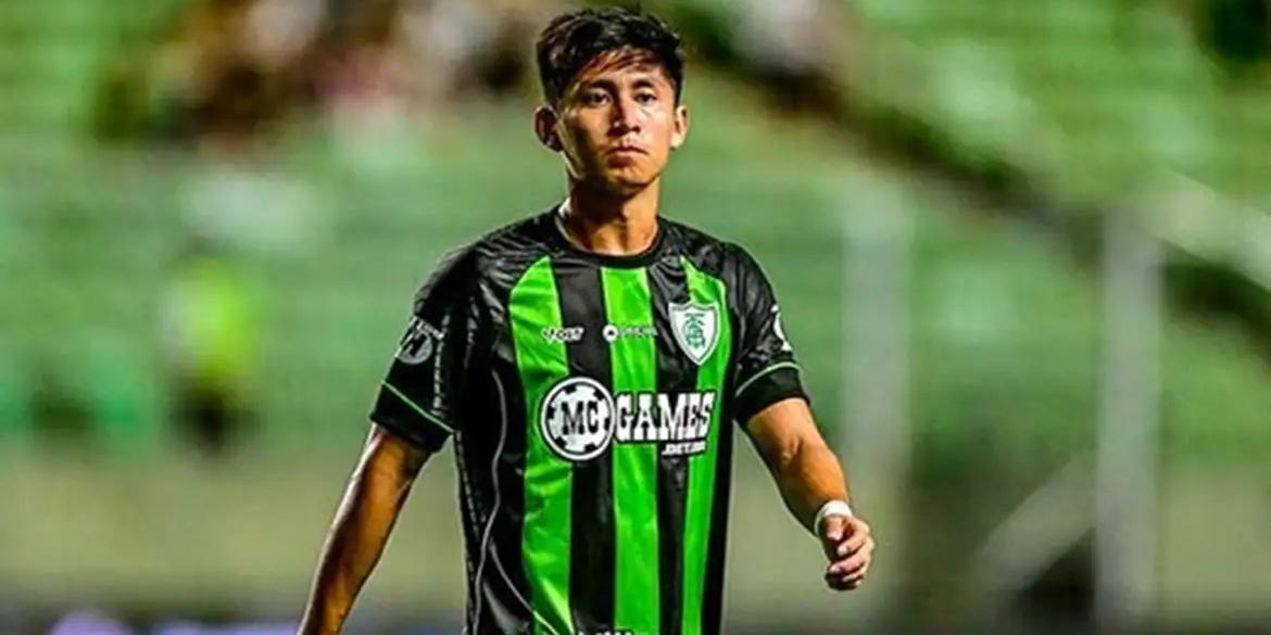 Jogador poderá ter uma pena no âmbito esportivo de até 10 jogos, além de pagamento de multa (Mourão Panda)