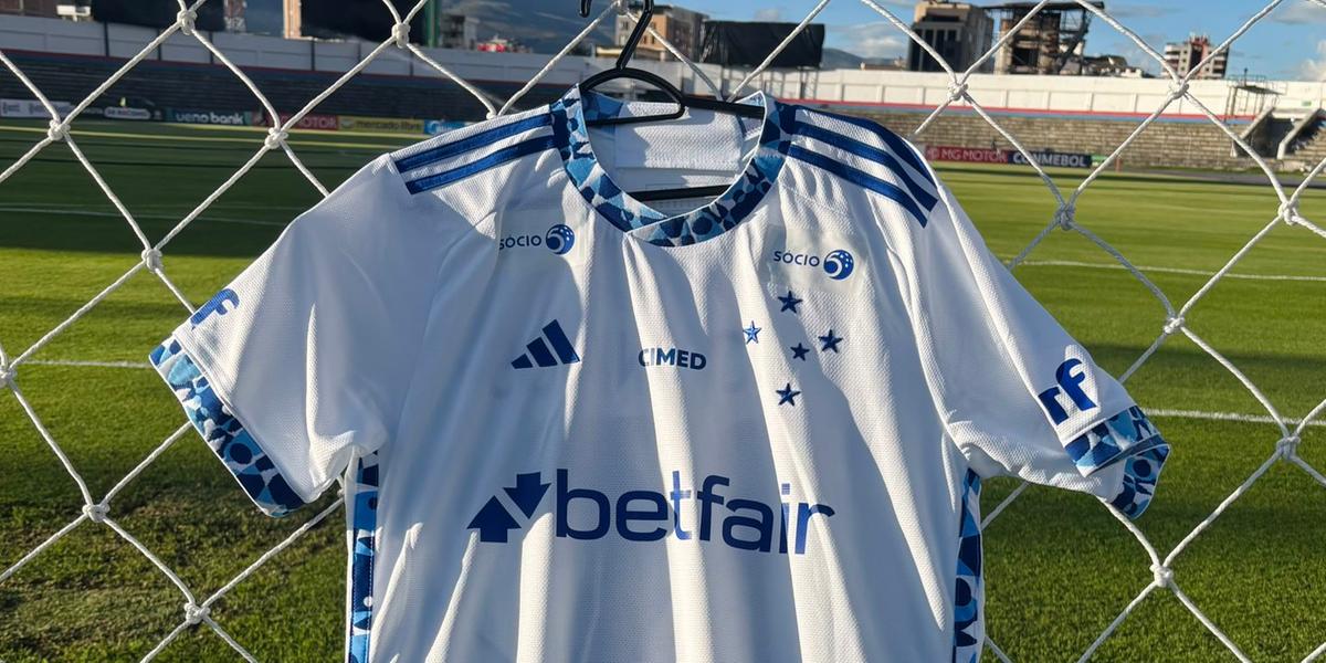Cruzeiro vai de branco hoje contra o Mushuc Runa (X do Cruzeiro)