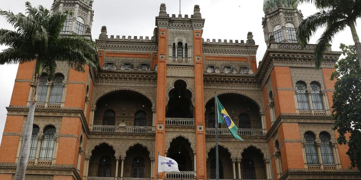 Instituto está fazendo os testes laboratoriais de segurança (Fernando Frazão/Agência Brasil)