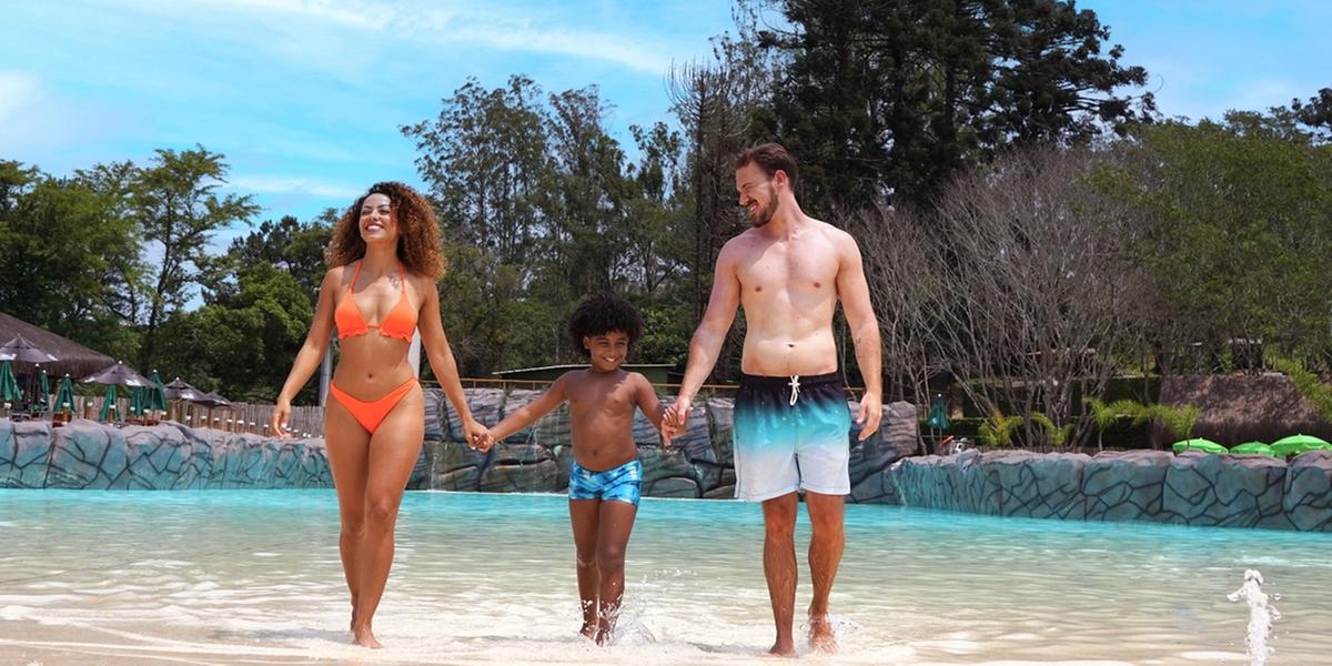 Parque aquático de Cotia oferece o cenário perfeito para celebrar em família (Divulgação / Thermas da Mata)