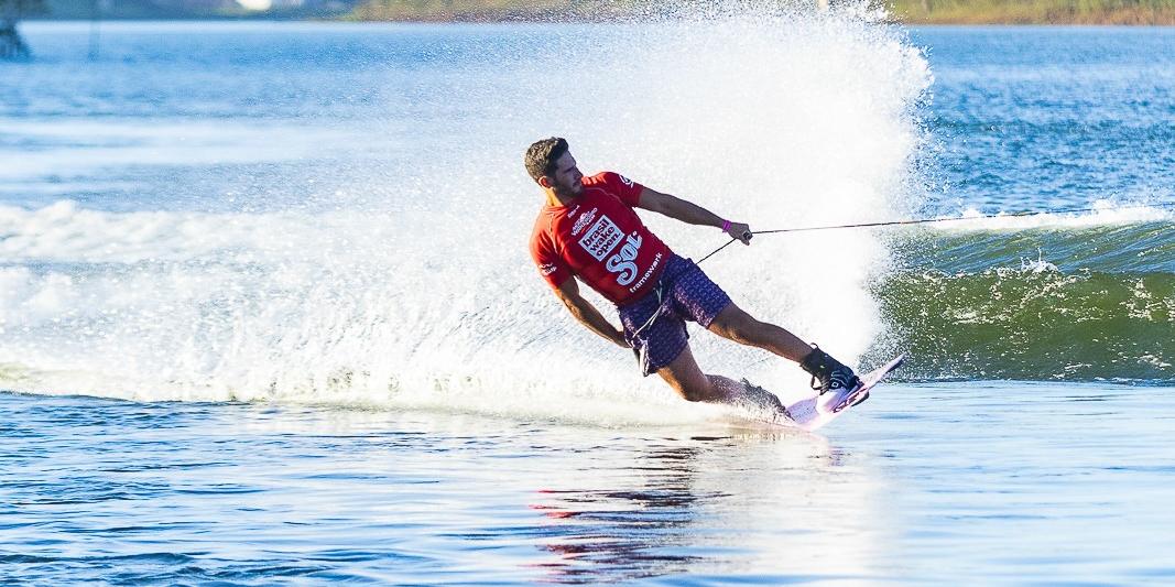 Wakeboard em BH - Lagoa dos Ingleses (Bruno Soares)