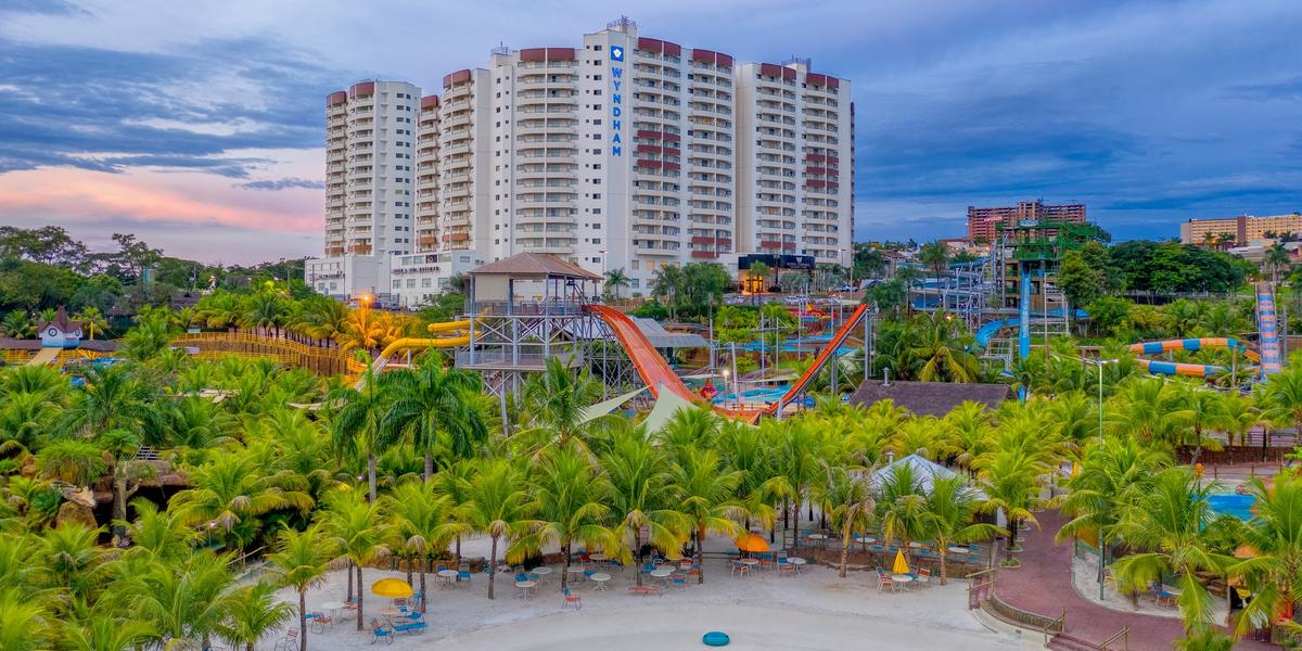 Hotel oferece 9.000 m² de área de entretenimento (Wyndham/Olímpia/Divulgação)