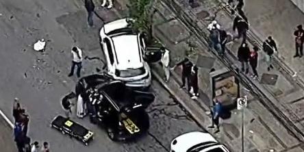 Acidente ocorreu no fim da manhã desta sexta-feira (16) (Reprodução/ TV Globo)