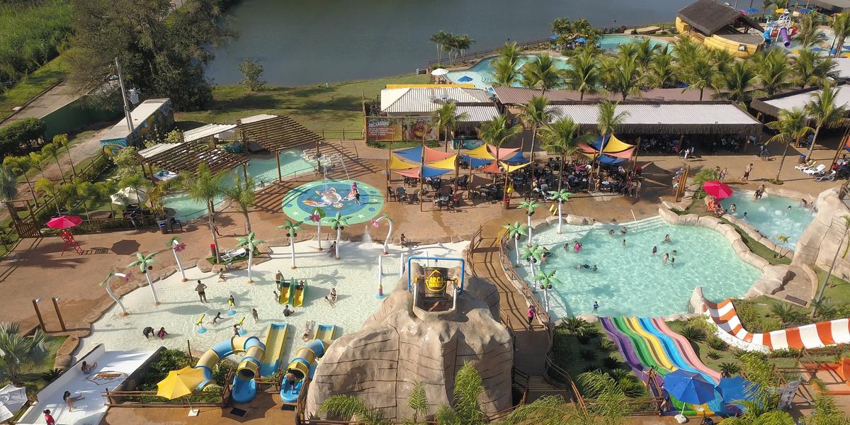 Estrutura do Arca Parque é pensada para todas as idades e inclui atividades aquáticas no lago, onde os visitantes têm à disposição, por exemplo, stand up paddle, caiaque, pedalinho e pesca (Mundo Planalto / divulgação)