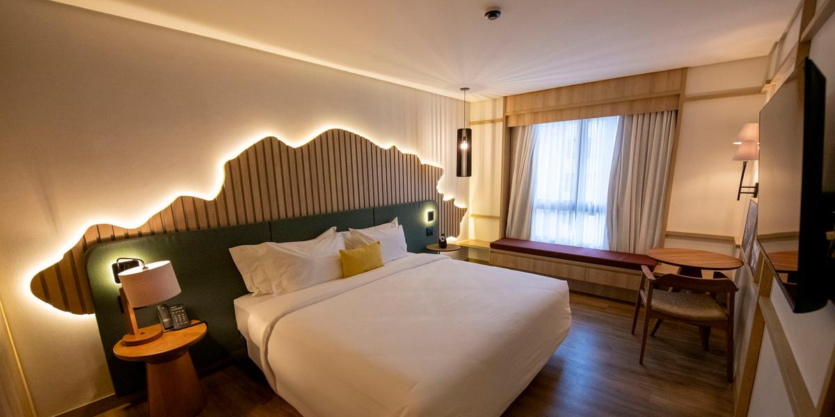 Com 105 quartos, o DoubleTree by Hilton Caracol Canela une conforto e bem-estar em uma estrutura completa (Divulgação / Hilton Canela)