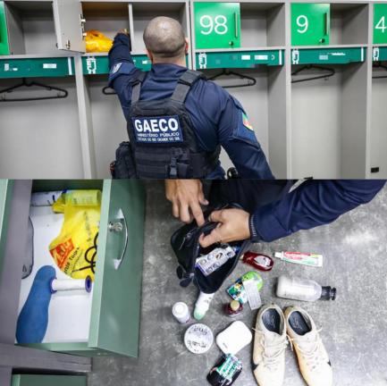 GAECO/MPRS cumpre mandado de busca em armários de Ênio, do Juventude, no estádio Alfredo Jaconi (Grégori Bertó | GABCOM/MPRS)