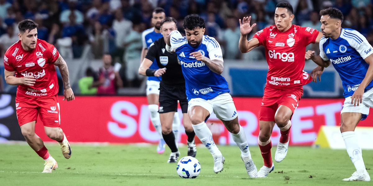 Gabigol está cotado para começar a partida entre os titulares (Foto: Gustavo Aleixo/Cruzeiro)