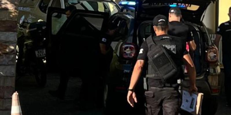 Cinco mandados de busca e apreensão foram cumpridos nesta sexta durante a operação da PC (PCMG/Divulgação)