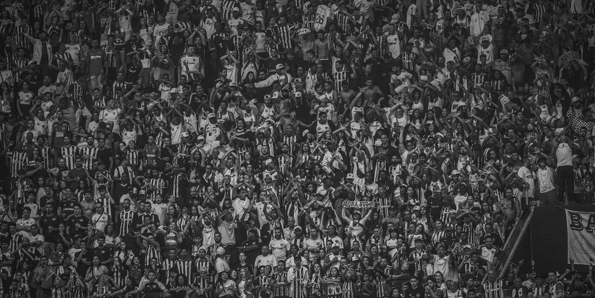 Galo pune torcedores que arremessaram objetos no gramado com um ano sem poder frequentar a Arena MRV (Pedro Sousa / Atlético)