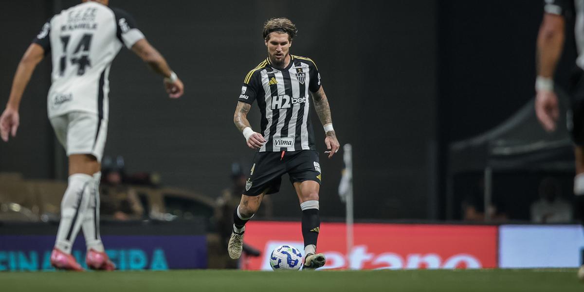 Lyanco admite erro de arbitragem ao não expulsá-lo no jogo contra o Corinthians (Pedro Sousa / Atlético)
