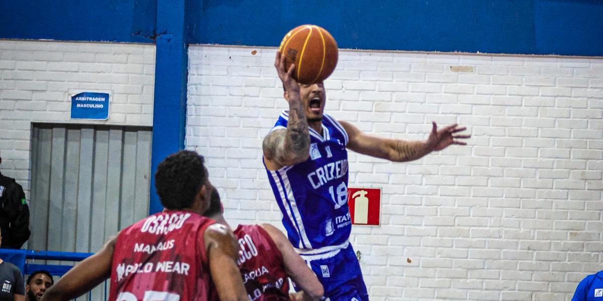 Cruzeiro bate Osasco e larga na frente na final da Liga Ouro (Reprodução / X Cruzeiro Basquete)
