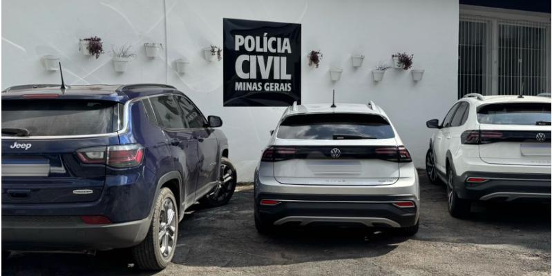 Veículos apreendidos durante operação Narco Sul, em Poços de Caldas (Divulgação / PCMG)