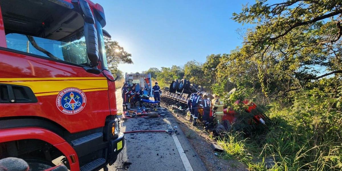 Motorista morreu após o acidente na MG-423 (Corpo de Bombeiros / Divulgação)