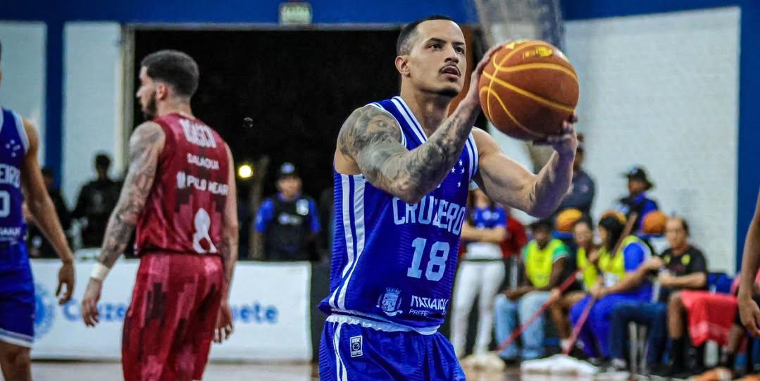 Cruzeiro encara o Osasco para ficar a um jogo do título da Liga Ouro (Reprodução / Instagram Cruzeiro Basquete)