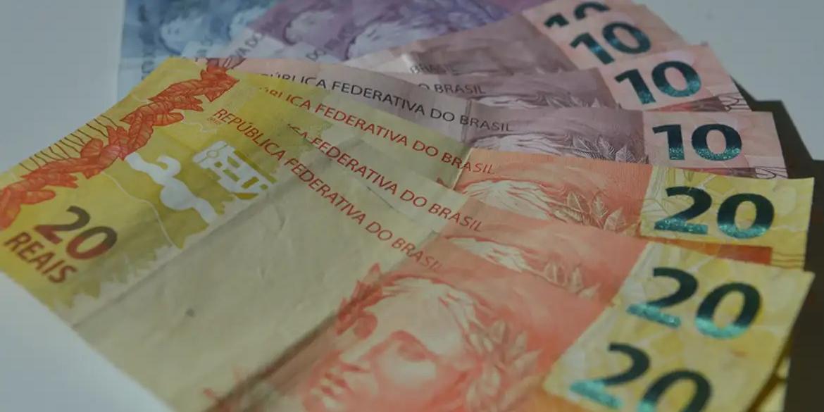 Pesquisa mostra certa estabilidade com relação à expectativa de crescimento da carteira com recursos livres, com 8,1%. Na pesquisa anterior, o percentual foi de 8,2% (Marcello Casal/Agencia Brasil)