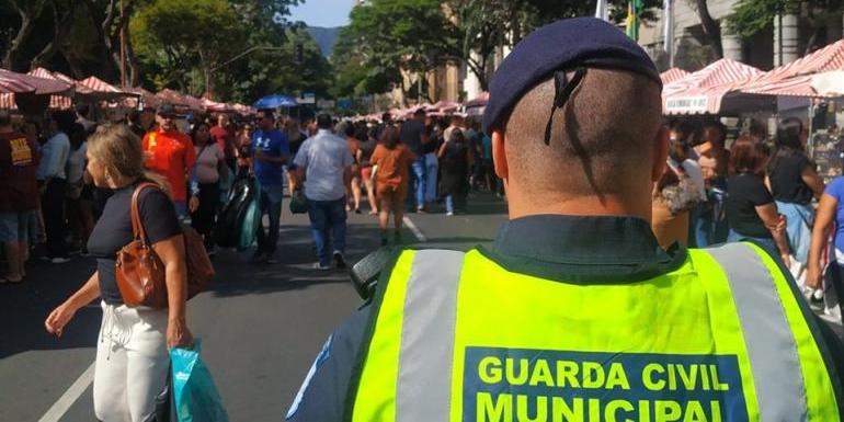 Efetivo da Guarda na feira teve aumento de aproximadamente 50%, diz PBH (PBH/Divulgação)