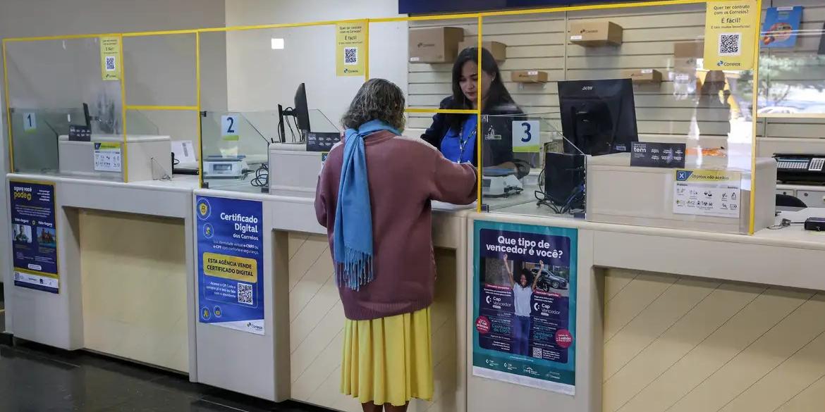 Atendimento ocorreu nas mais de 5 mil agências da estatal no país (Antonio Cruz/Agência Brasil)