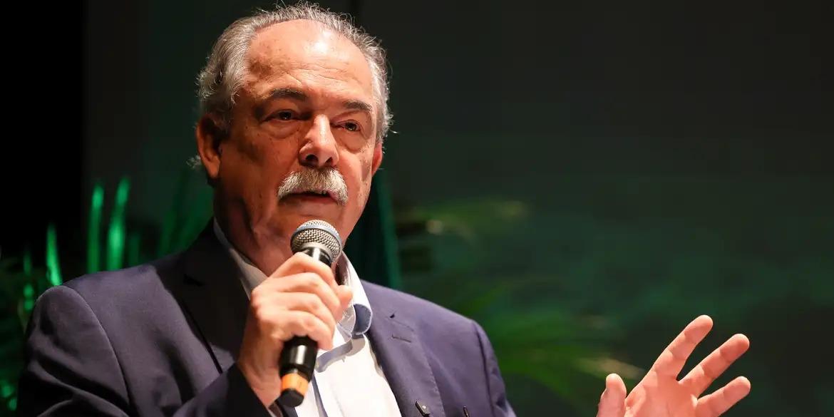 “Green Bonds” eram emitidos no mercado internacional com prazo de sete anos e valor de US$ 1 bilhão e destinavam-se a financiar investimentos relacionados a projetos de energia eólica e solar (Tomaz Silva/Agência Brasil)