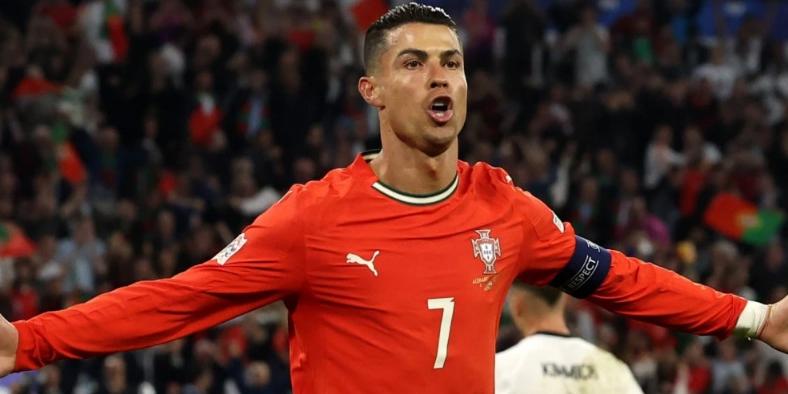 Artilheiro marca o gol da virada que levou Portugal a mais uma final da Liga das Nações (Divulgação EURO/UEFA)