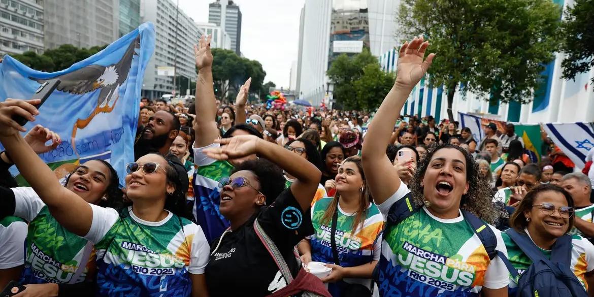 Evangélicos crescem e representam mais de um quarto da população (Fernando Frazão/Agência Brasil)