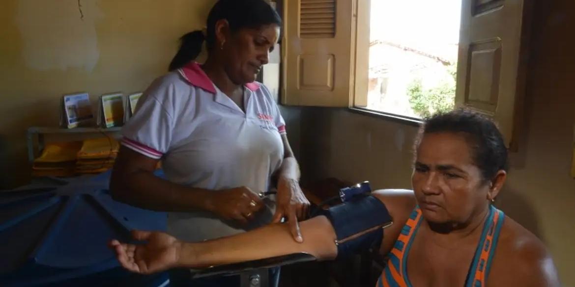 Seleção pública oferece 500 vagas para médicos de família e comunidade (Marcello Casal Jr./Agência Brasil)