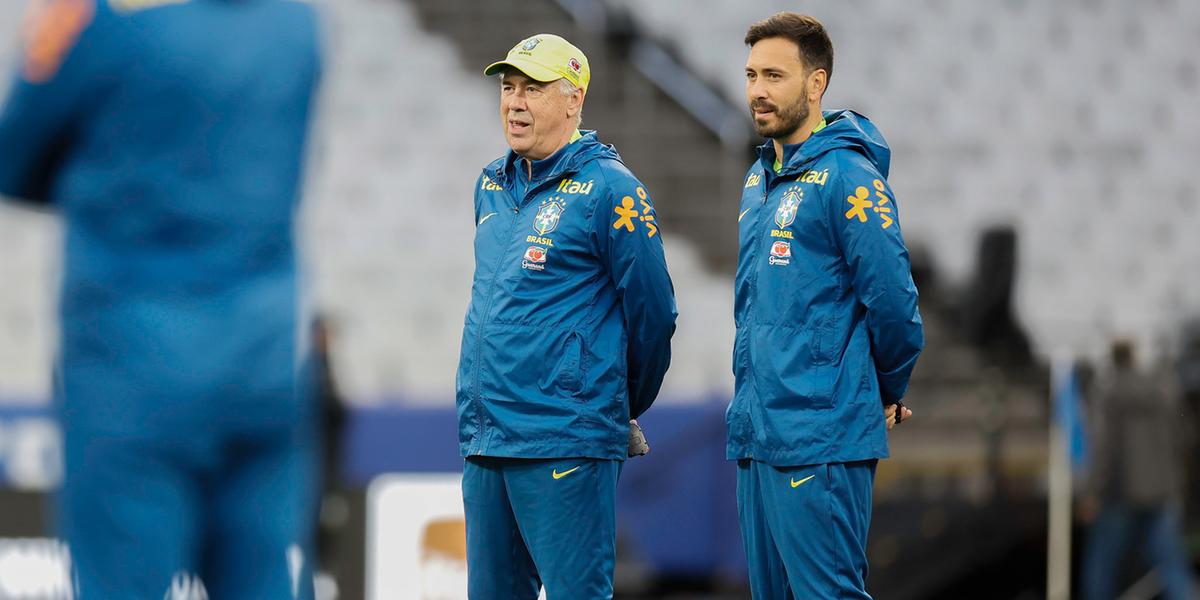 Treinador fará sua estreia diante da torcida brasileira (Foto: @rafaelribeirorio I CBF)