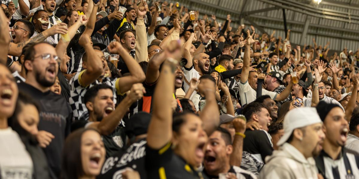 Torcida do Galo poderá participar de ações do patrocinador do clube no Dia dos Namorados (Foto: Daniela Veiga / Atlético)