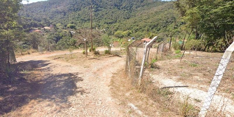 Caso ocorreu no bairro Bom Destino, na zona rural de Santa Luzia, na Grande BH (Reprodução/ Google Street View)